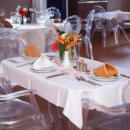 El Doria Hotel Baguida 外观 照片