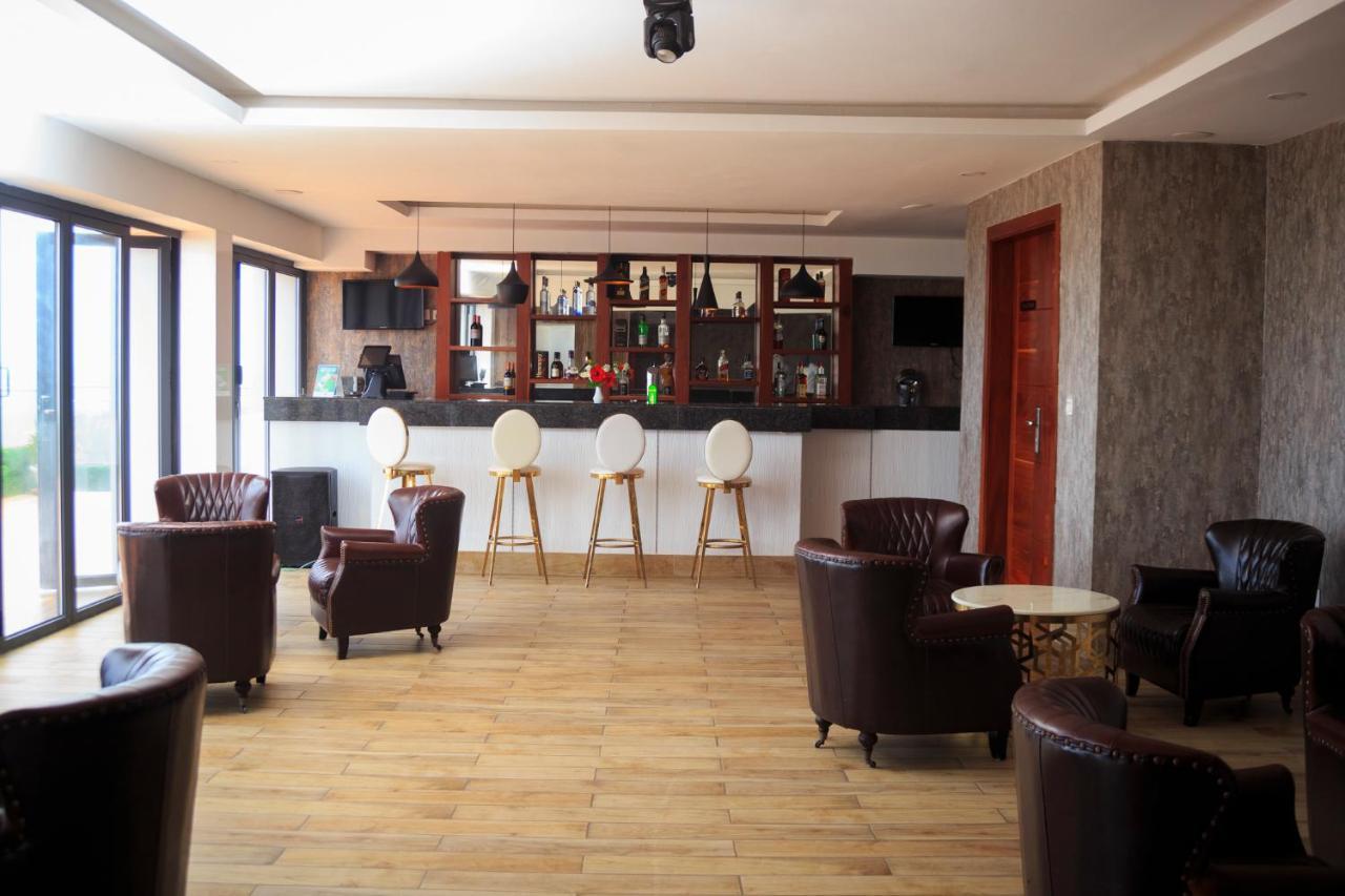 El Doria Hotel Baguida 外观 照片